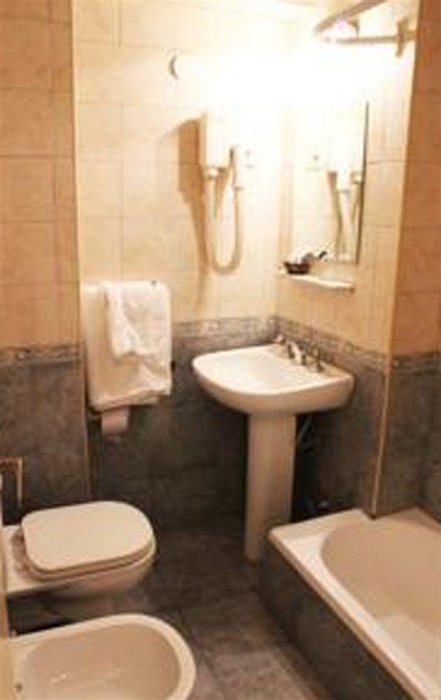 Gran Hotel Hispano Buenos Aires Dış mekan fotoğraf